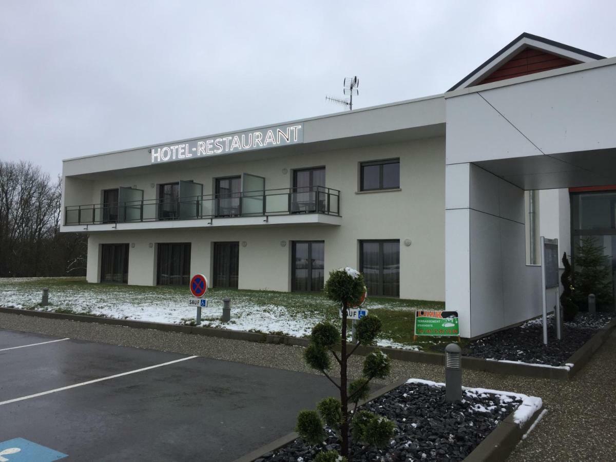 Hotel - Restaurant La Claire Foret Morhange Exterior foto